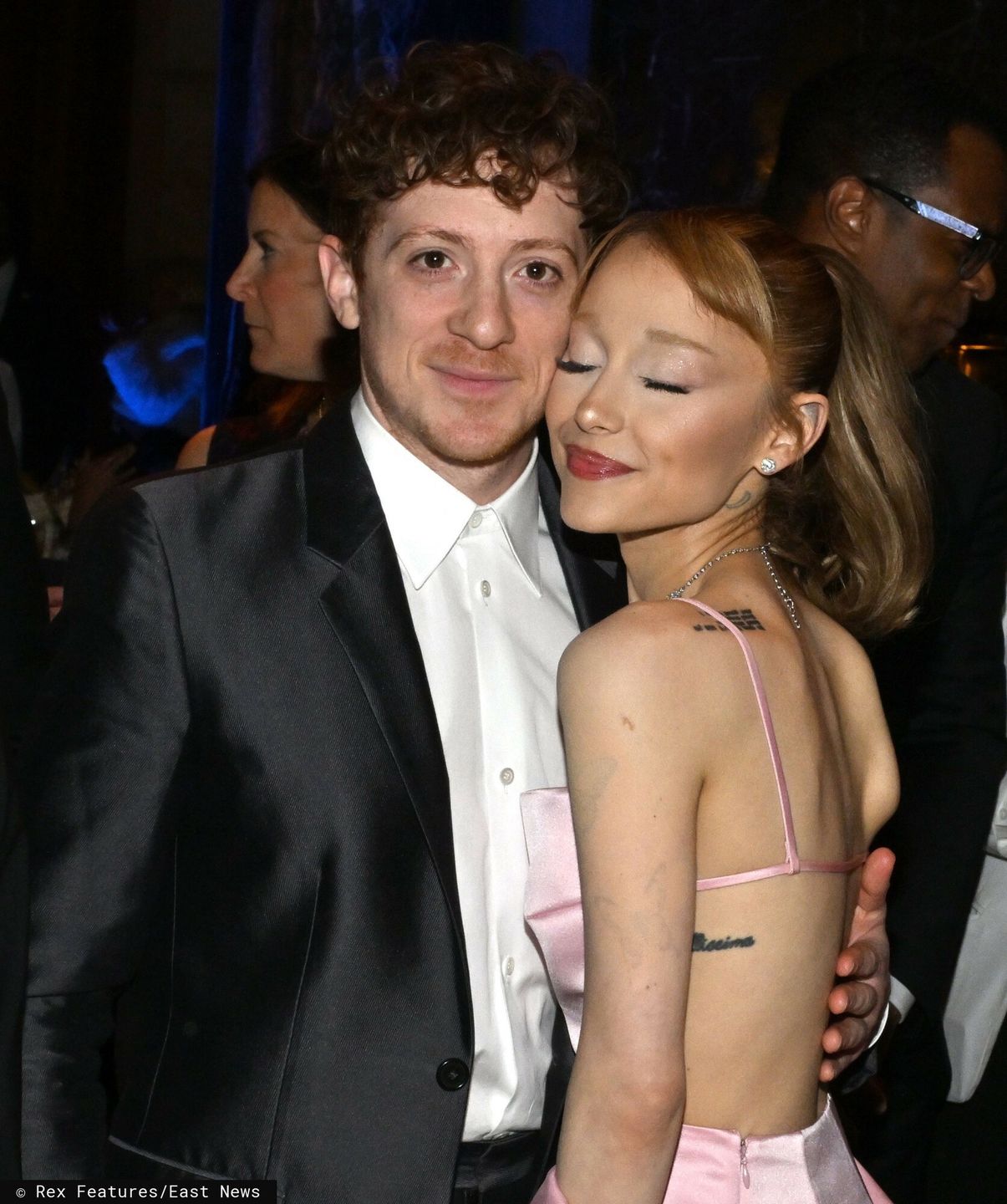 Ethan Slater, Ariana Grande
