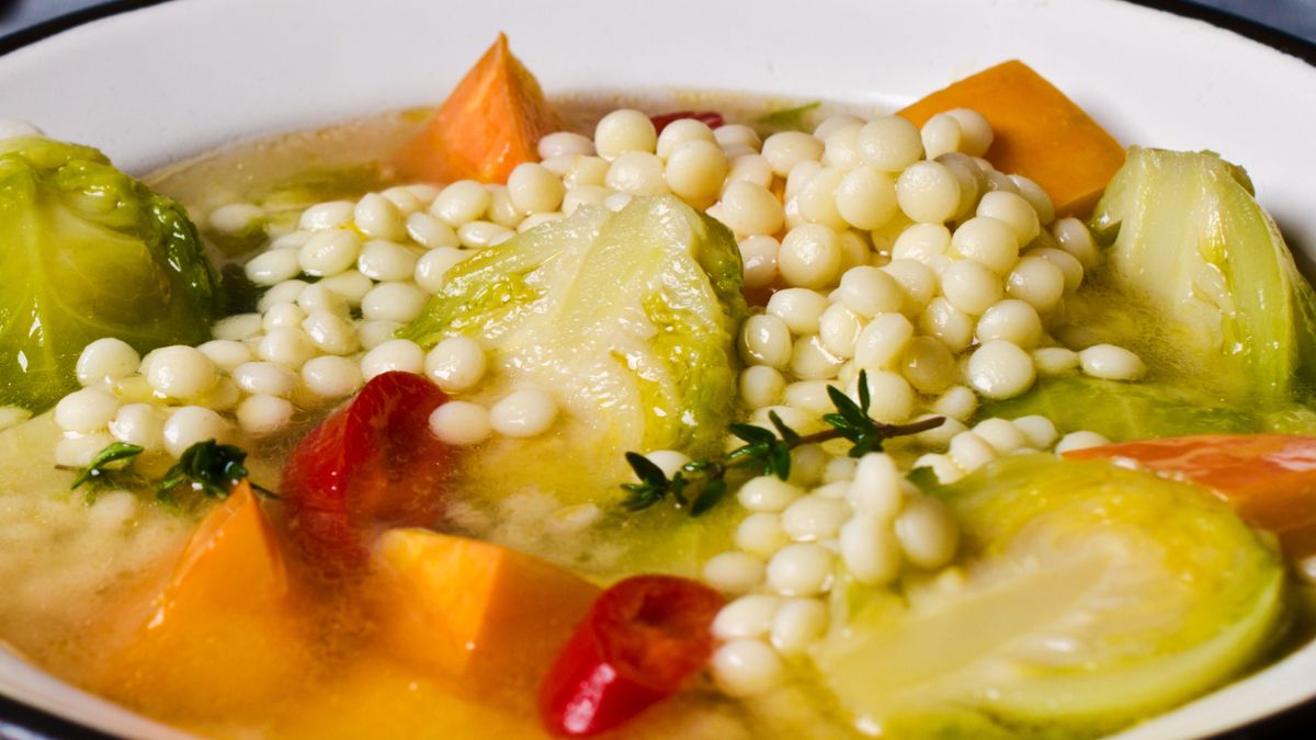 Zupa perełkowa z warzywami