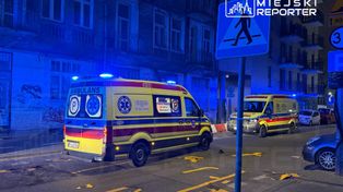 Warszawa: 20-latek potrącony na Pradze-Północ. Sprawca odjechał