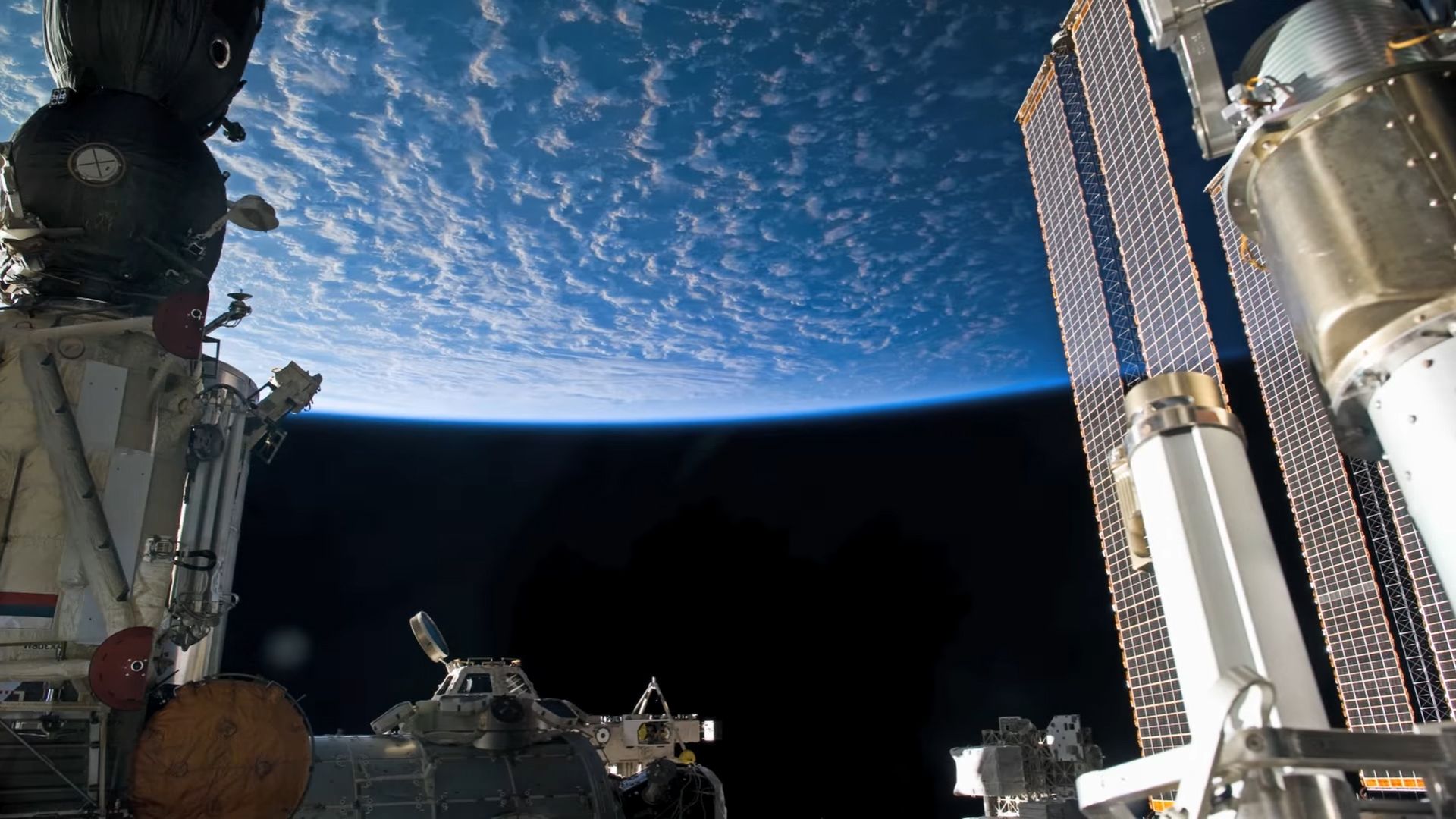 Ziemia nie z tego świata? Dzięki Nikonowi możemy zobaczyć nasza planetę od zupełnie innej strony 5
