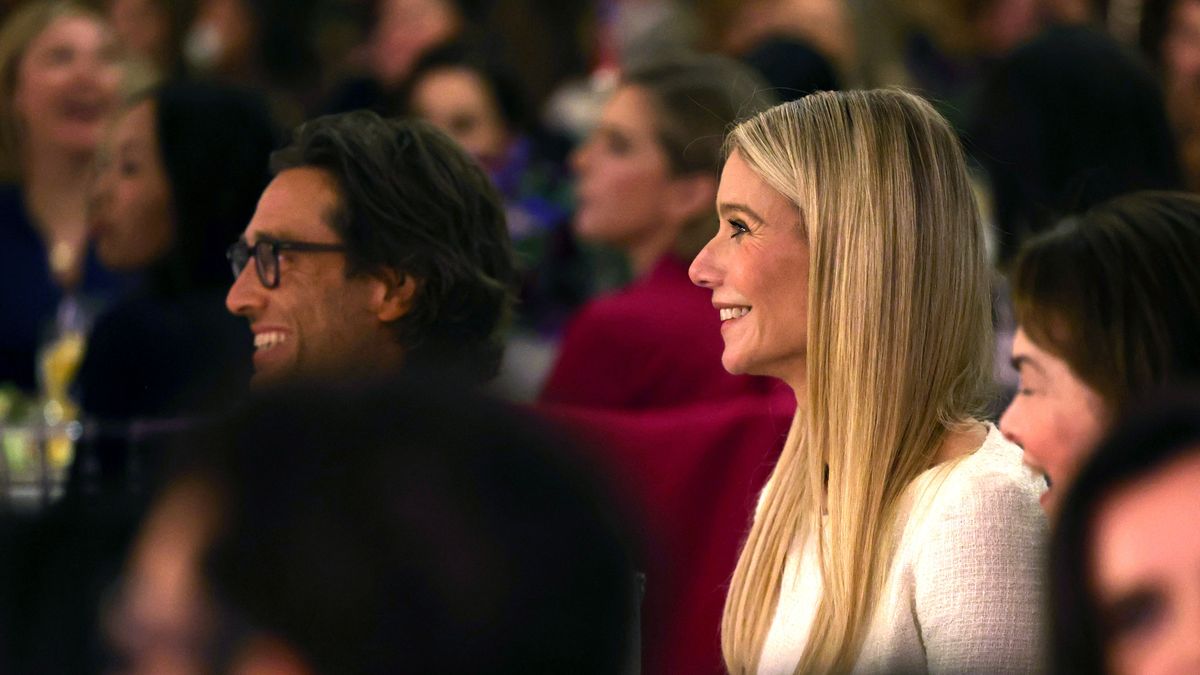 The Hollywood Reporter Women In Entertainment Presented By Lifetime - Inside
BEVERLY HILLS, CALIFORNIA - DECEMBER 03: (L-R) Brad Falchuk and Gwyneth Paltrow attend The Hollywood Reporter Women In Entertainment Presented By Lifetime at The Beverly Hills Hotel on December 03, 2025 in Beverly Hills, California.  (Photo by Stefanie Keenan/The Hollywood Reporter via Getty Images)
Stefanie Keenan