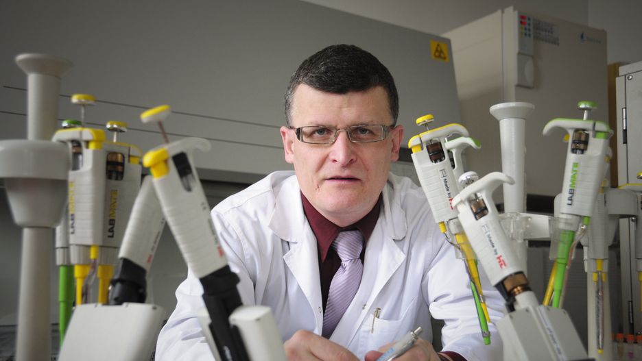 Dr Paweł Grzesiowski