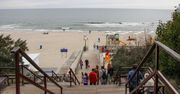Wakacje 2020. Na plaży może być 3 razy mniej osób niż dotychczas. Nowe zalecenia