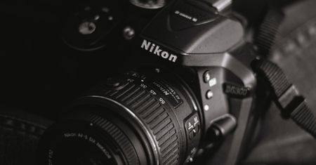 Nikon zmniejszy zatrudnienie o 20 proc. i przeniesie produkcję do Tajlandii