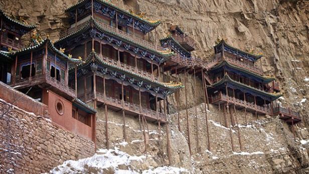 10 najwspanialszych górskich klasztorów 1