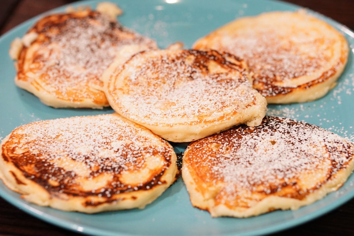 Creativity in the kitchen: Making pancakes without flour
