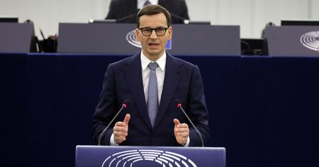 "I wreszcie słowa prawdy". Internet huczy po niefortunnej wypowiedzi Morawieckiego