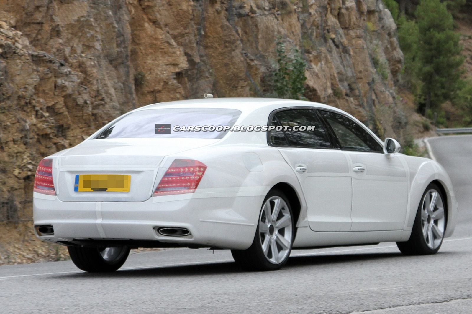2014 Bentley Continental Flying Spur (fot. Car Pix)