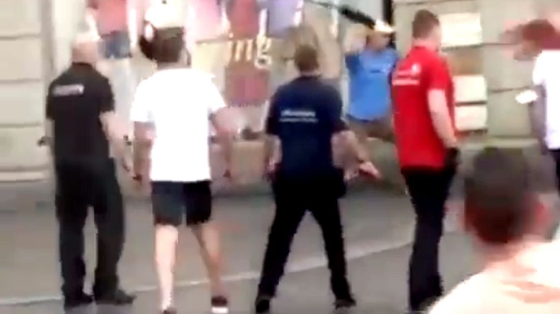 Policja bada motyw wstrząsającej zbrodni w Wuerzburgu.