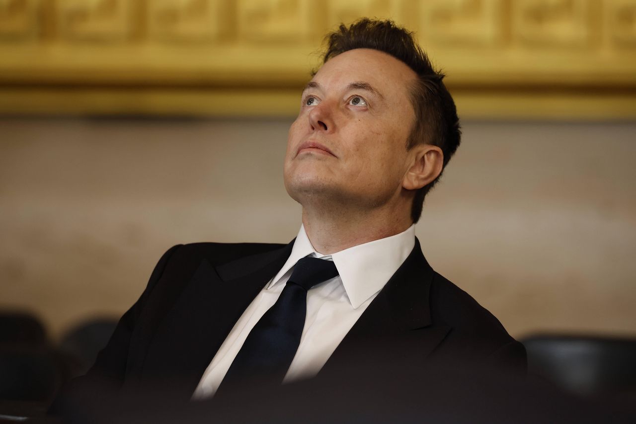 Elon Musk wants to buy Open AI. He received a surprising response.