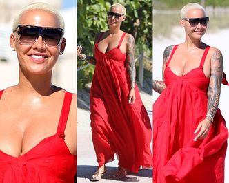 Uśmiechnięta Amber Rose przemierza plażę w czerwonej sukni