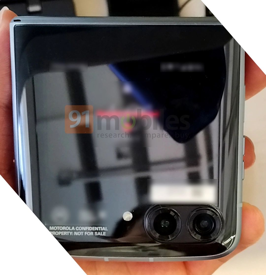 Motorola razr 3 na zdjęciach. Szykujcie się na zerwanie z tradycją 2