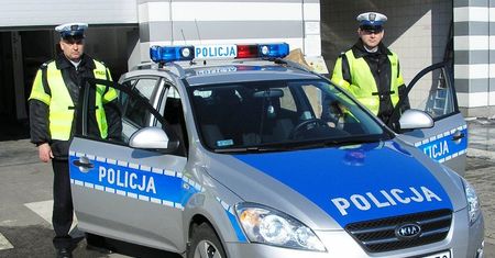 Jedziesz na wakacje? Zobacz, gdzie w Polsce najłatwiej dostać mandat