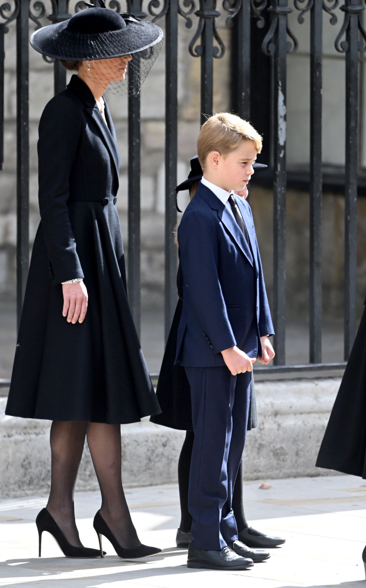 Księżna Kate z dziećmi na pogrzebie królowej Elżbiety II