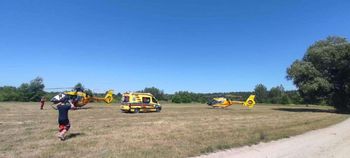 Wybuch oparów substancji łatwopalnych. Dwie osoby poważnie ranne. W akcji dwa śmigłowce LPR