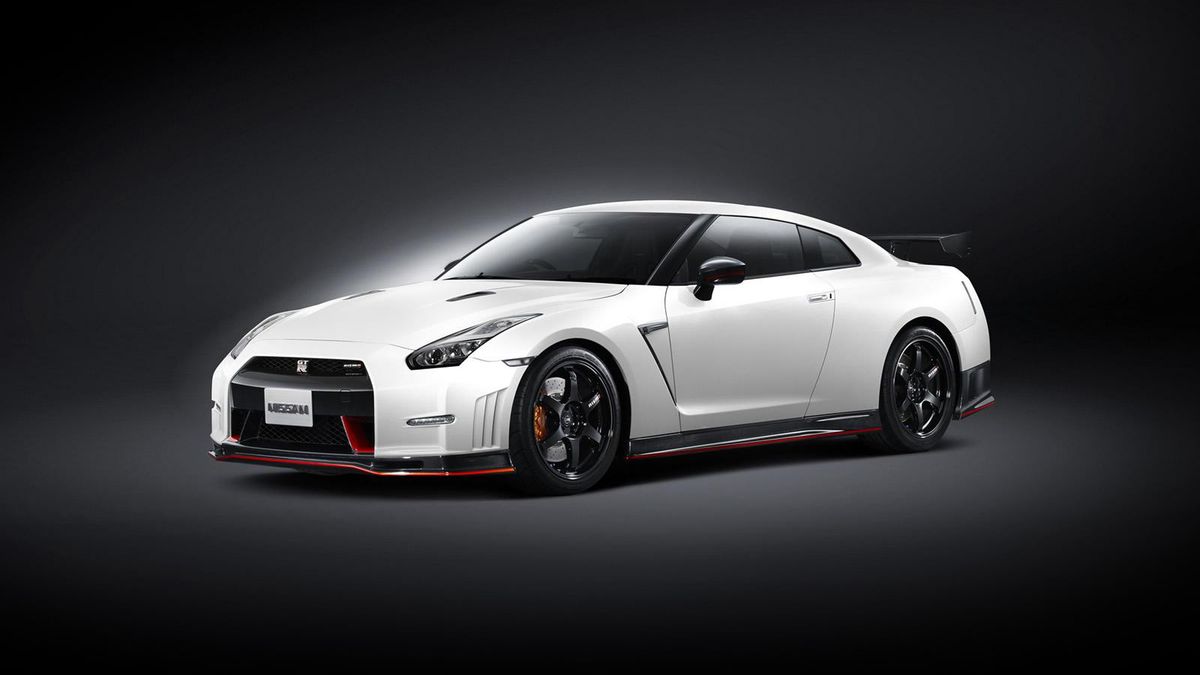 Nissan GT-R