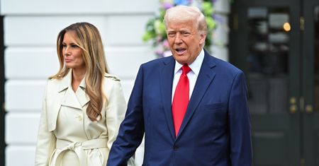 Śmierć Franciszka. Trump nakazał opuścić flagi