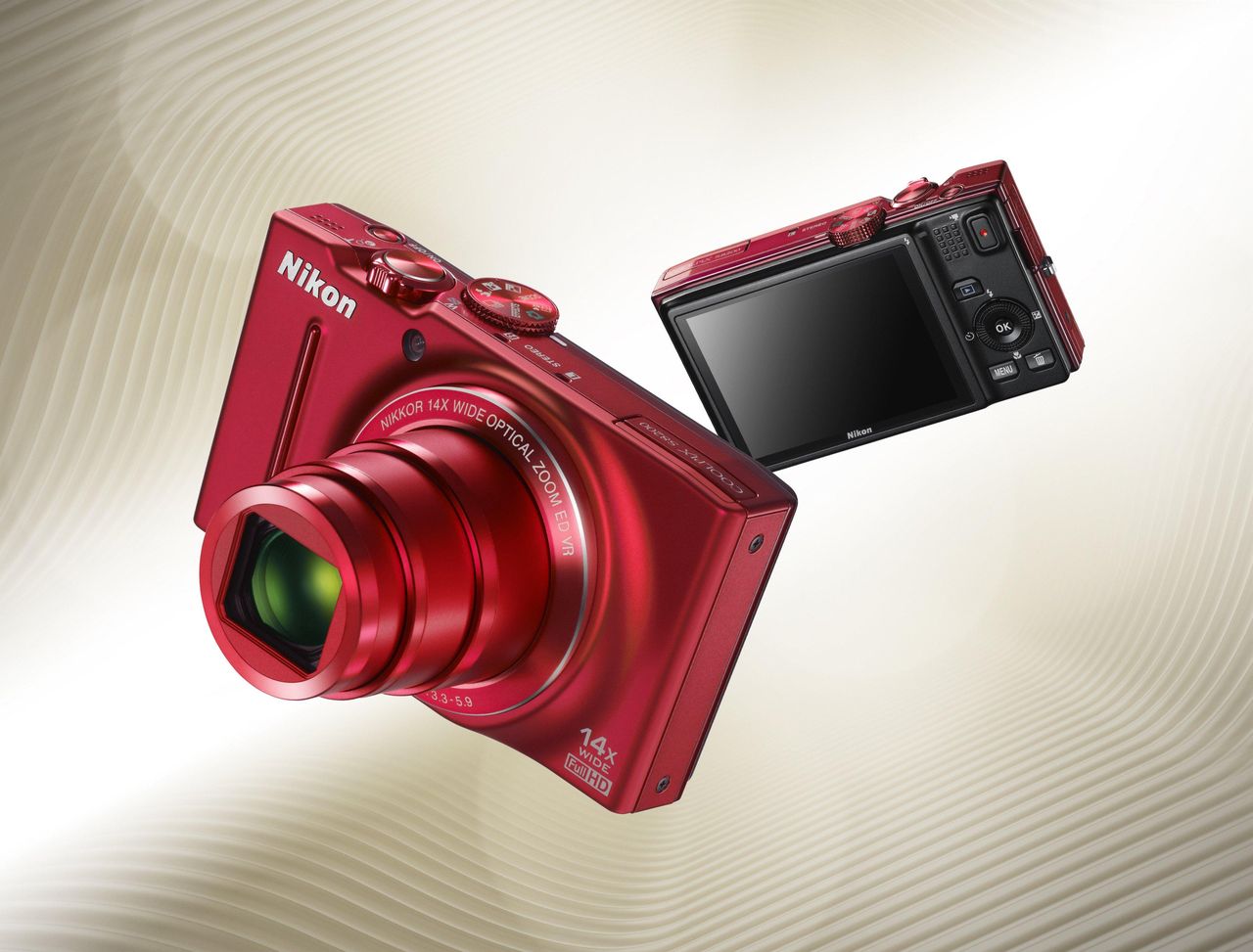 Nikon COOLPIX S8200