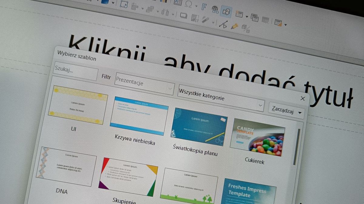 Zmiana szablonu prezentacji w programie LibreOffice Impress.