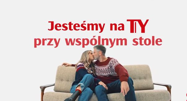 Tyskie na świątecznym stole z Koroniewską i Dowborem. Marka krytykowana za "konflikt produktu i okazji"