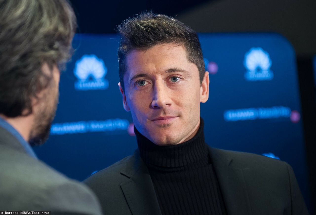 Robert Lewandowski zerwał umowę z Huawei. Media podają, że firma z Chin wspiera Rosję