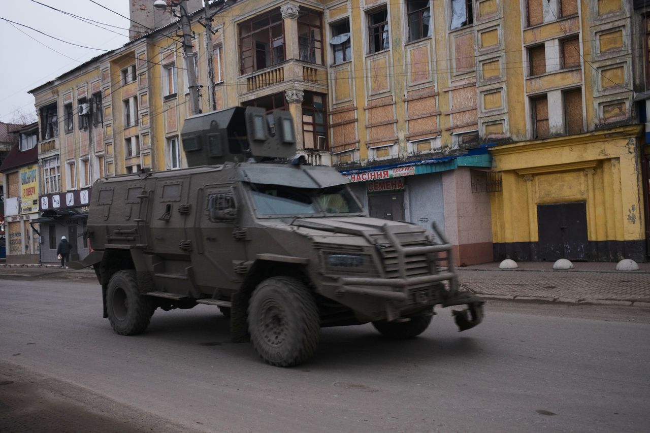 12 pro-Russian fighters sentenced to 15 years for treason in Ukraine