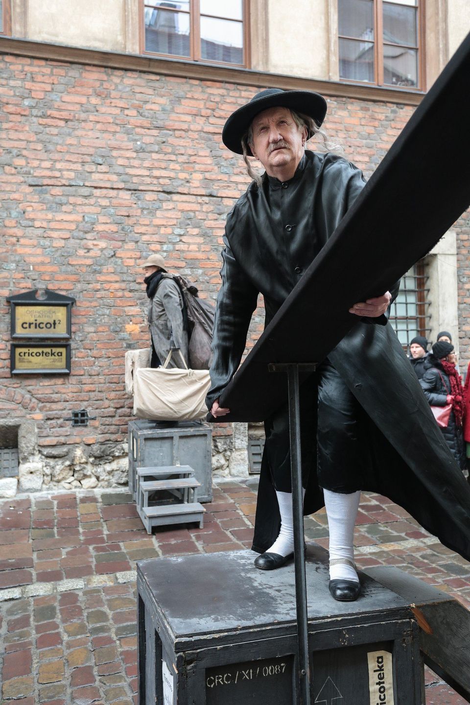 Po raz ostatni happening &#34;Dwóch Chasydów z Deską Ostatniego Ratunku&#34; odbył się w 2019 roku