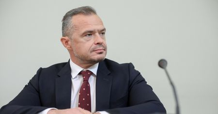 Sąd umorzył sprawę "polskiego wątku" afery korupcyjnej dotyczącej Sławomira Nowaka