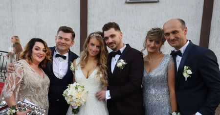 Byli teściowie Daniela Martyniuka przerywają milczenie: "Ewelinka i Laurka, kochamy was bardzo mocno"