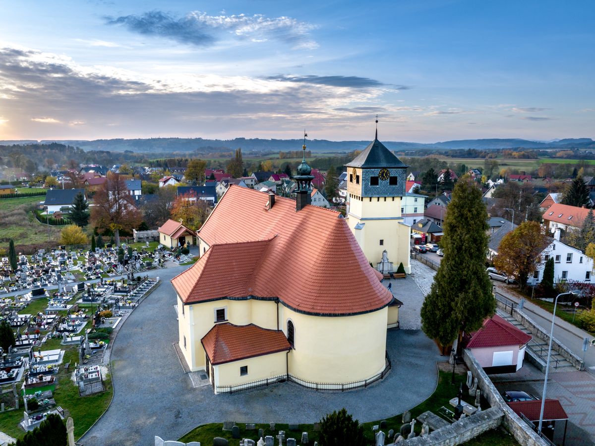 Kaplica Czaszek znajduje się w dzielnicy Czermna