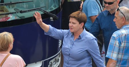 Zawrzało wokół 500 plus. Szydło wściekła. "Nie interesuje mnie to"
