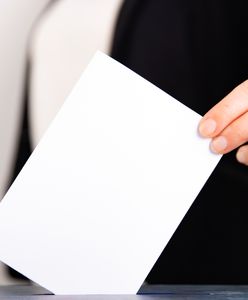 II tura wyborów prezydenckich 2025 za granicą. Głosowanie przez pełnomocnika. Na jakich zasadach?