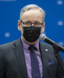 Obostrzenia na wakacje. Adam Niedzielski podał datę