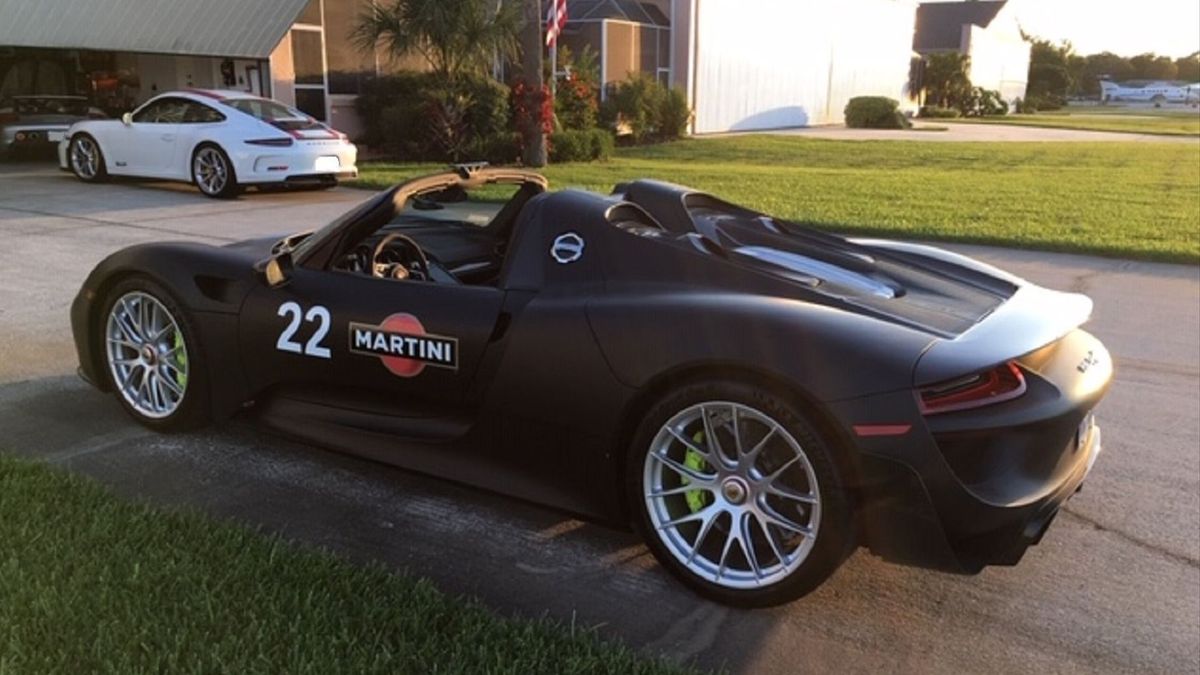 Malowanie Martini i pakiet Weissach podnoszą cenę.