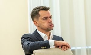 Afera Collegium Humanum. Prokuratura chce uchylenia immunitetów m.in. Michała Kołodziejczaka
