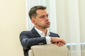 Afera Collegium Humanum. Prokuratura chce uchylenia immunitetów m.in. Michała Kołodziejczaka