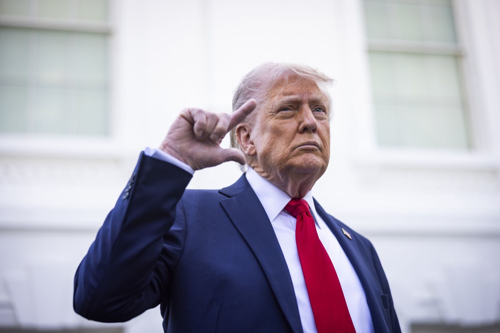 Złe wieści dla Donalda Trumpa. Tak wypada średnia jego sondaży