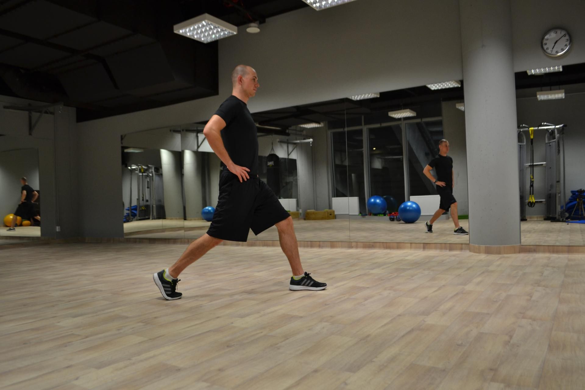 Uginanie nóg – część druga. Autor: Grzegorz Wichrzycki