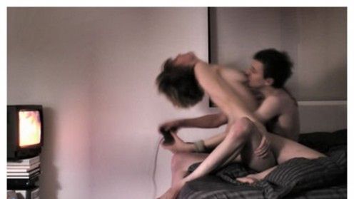 Nastolatek poznał swoją 42-letnią miłość w grze 1