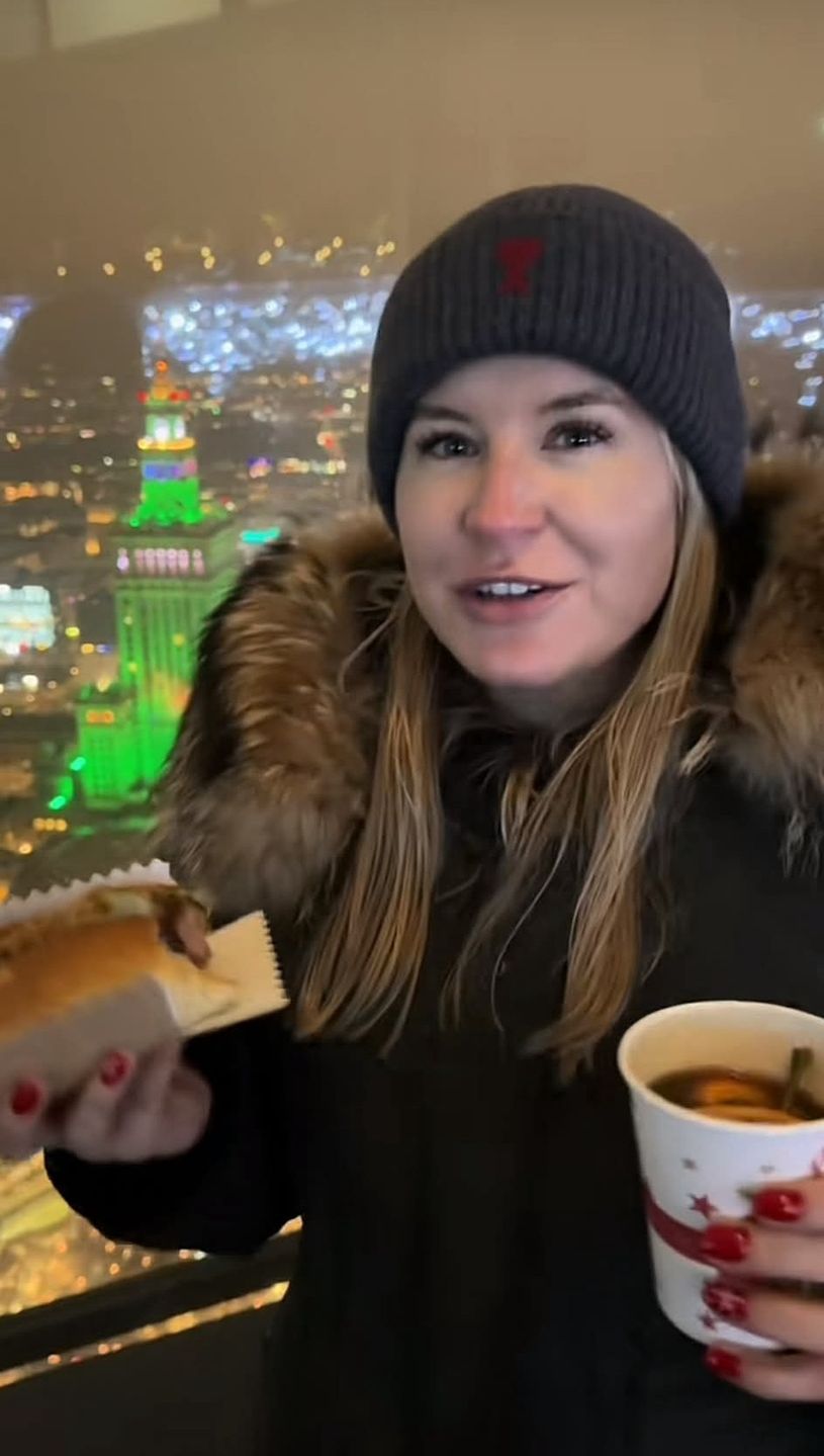 tiktokerka psioczy na jarmark w Warszawie