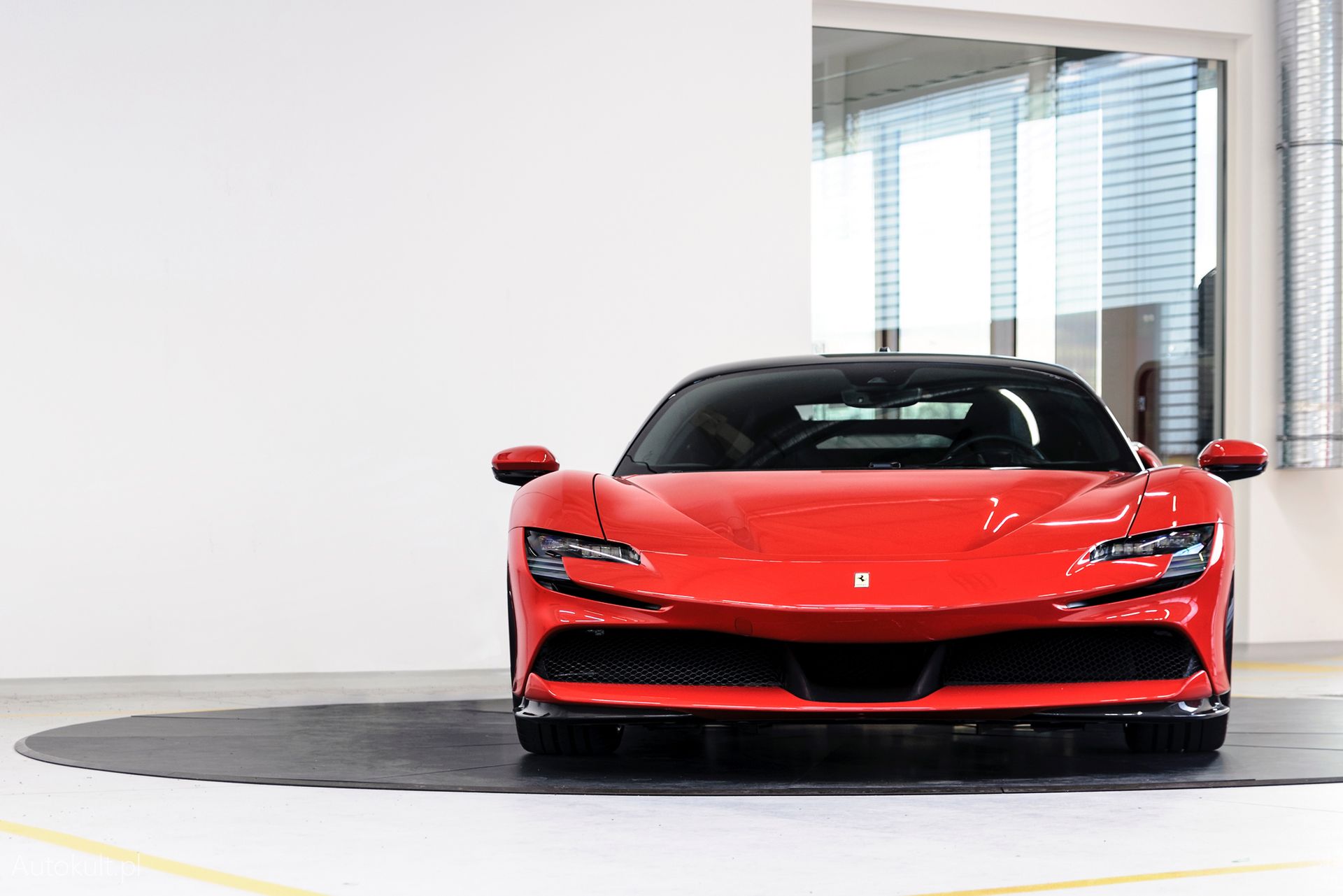 Ferrari SF90 Stradale (2020) (fot. Mariusz Zmysłowski)