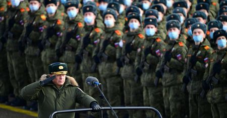 Putin gromadzi armię przy granicy z Ukrainą. Generał Stróżyk "rozgryzł" plan