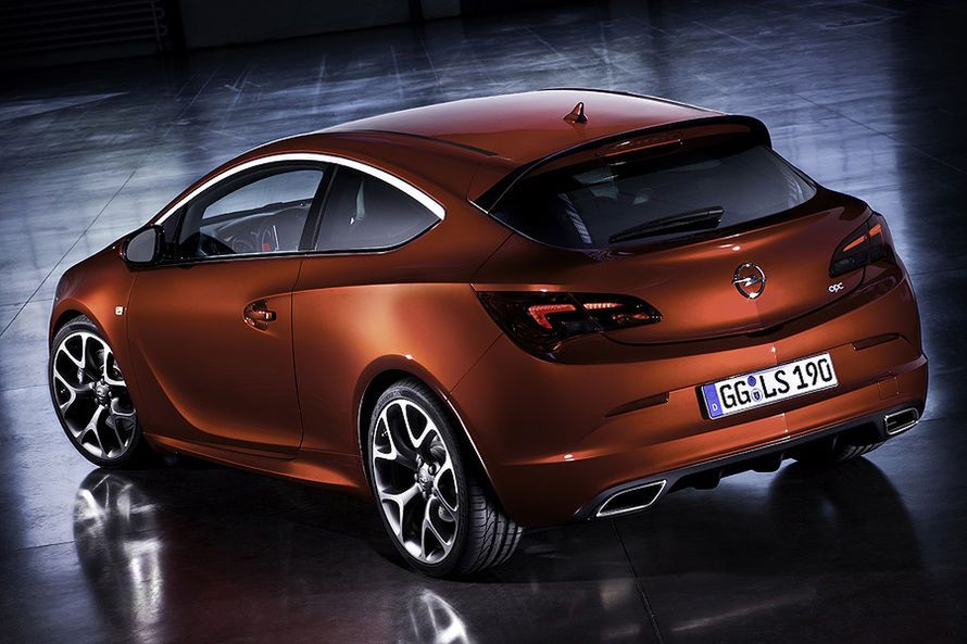 Opel-Astra-GTC-OPC