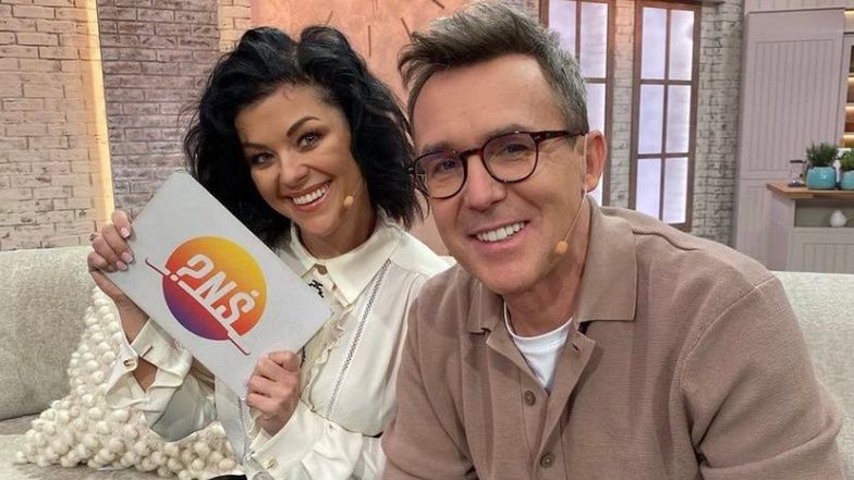 Krzywe zwierciadła i kafle pod kolor włosów - Katarzyna Cichopek pokazała projekt łazienki w nowym domu "Kurzopków" (FOTO)