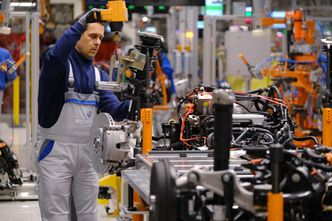 Gigafabryki i tysiące miejsc pracy. UE szykuje się na auta elektryczne