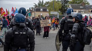 Mówią "nie" skrajnej prawicy i Le Pen. Tłumy protestują w Orleanie