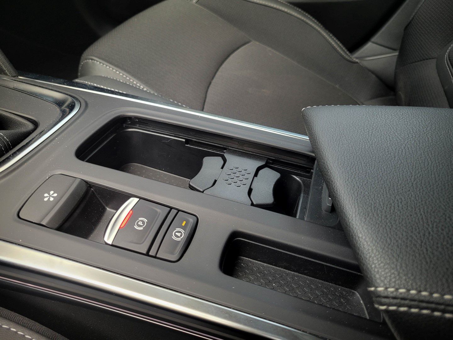 Renault Megane GrandCoupe Blue dCi 115 EDC
