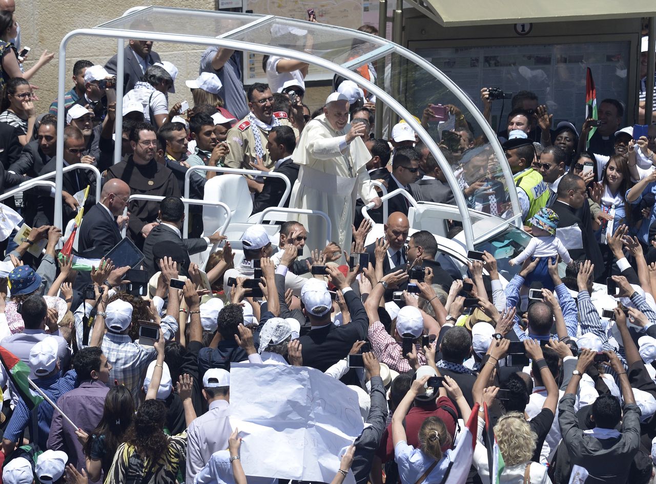 Należał do papieża Franciszka. To już nie "Papamobile"