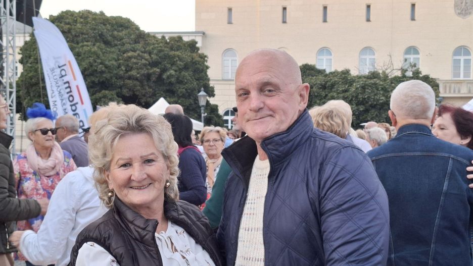 Na Rynku w Radomiu z okazji Dni Seniorów odbyła się potańcówka z DJ Wiką.