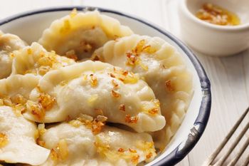 Znudziły mi się pierogi ruskie. Odkąd mam ten przepis, robię kapitańskie